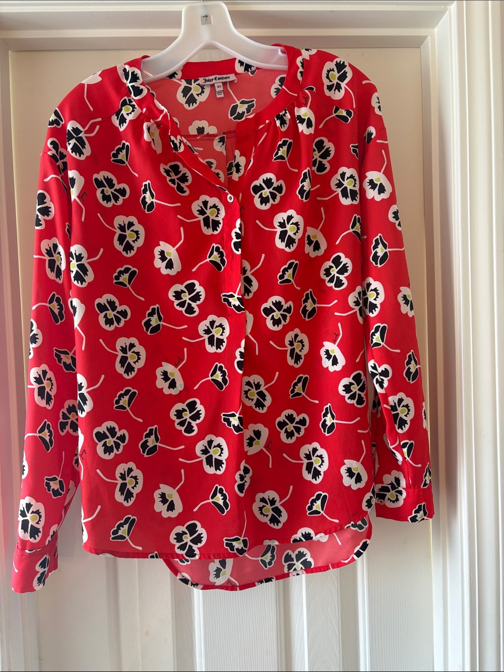 Juicy Couture Red Floral Button-Front Top size XS